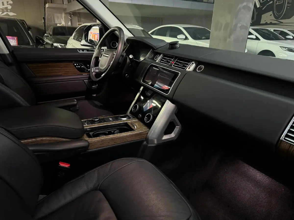 2019 BMW X7 3.0T 340HP L6 8AT,autocango,china used car exporter,china ev exporter,chinese used car exporter,chinese used ev exporter