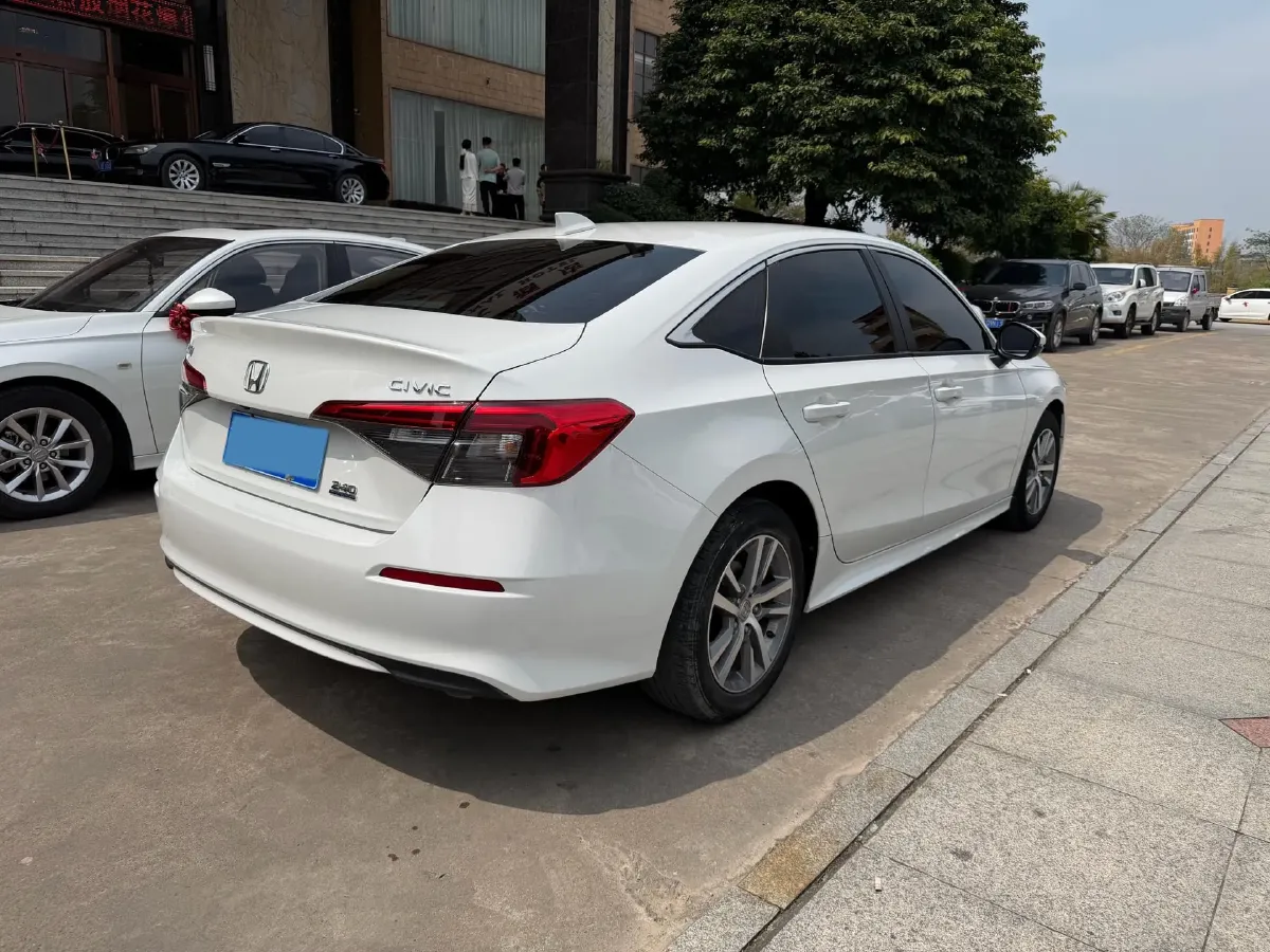 2023 Honda Civic 1.5T 182HP L4 CVT,autocango,china used car exporter,china ev exporter,chinese used car exporter,chinese used ev exporter