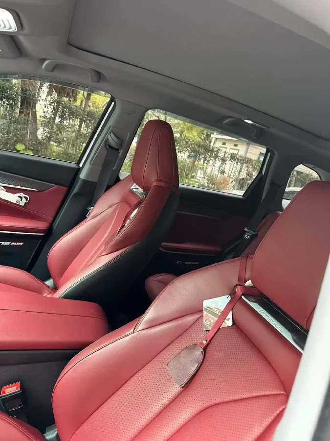 2022 ChangAn CS75 Plus 2.0T 233HP L4 8AT,autocango,china used car exporter,china ev exporter,chinese used car exporter,chinese used ev exporter