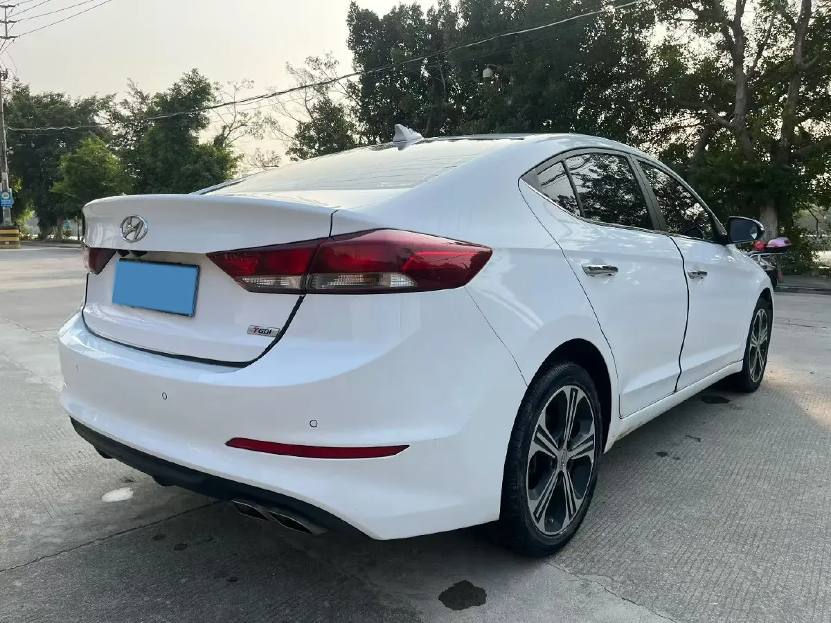 2018 Hyundai Elantra 1.4T 130HP L4 7DCT,autocango,china used car exporter,china ev exporter,chinese used car exporter,chinese used ev exporter