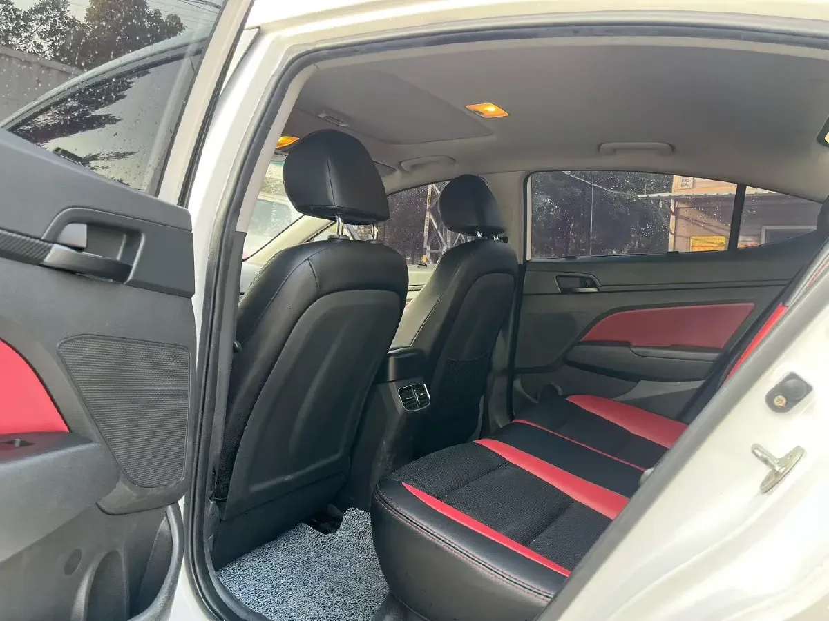 2018 Hyundai Elantra 1.4T 130HP L4 7DCT,autocango,china used car exporter,china ev exporter,chinese used car exporter,chinese used ev exporter