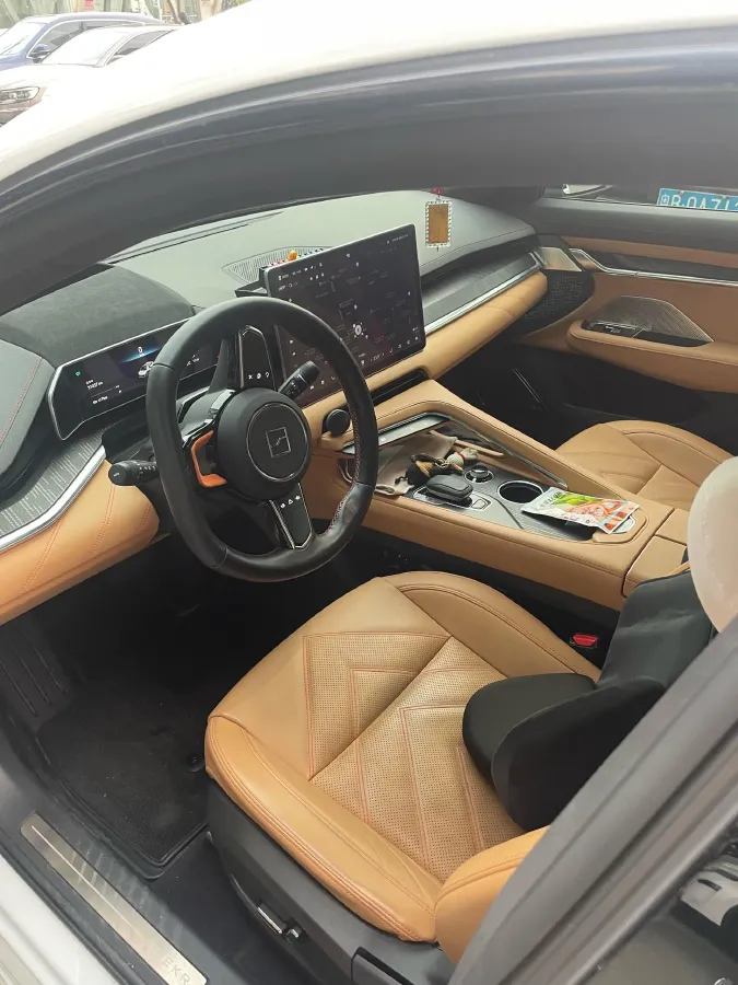 2022 Zeekr 001 BEV 86KWH,autocango,china used car exporter,china ev exporter,chinese used car exporter,chinese used ev exporter