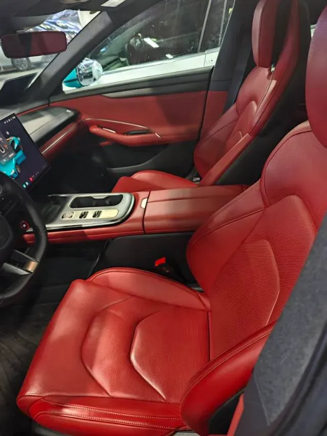 2024 MI SU7 BEV 73.6KWH,autocango,china used car exporter,china ev exporter,chinese used car exporter,chinese used ev exporter