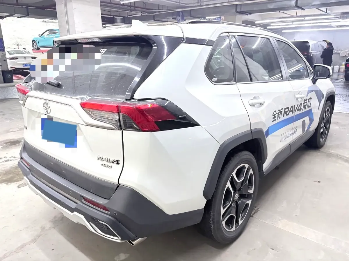 2021 Toyota RAV4 2.0L 171HP L4 CVT,autocango,china used car exporter,china ev exporter,chinese used car exporter,chinese used ev exporter