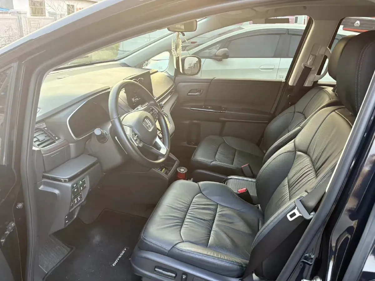 2024 Honda Odyssey 2.0L 146HP L4 E-CVT Hybrid,autocango,china used car exporter,china ev exporter,chinese used car exporter,chinese used ev exporter