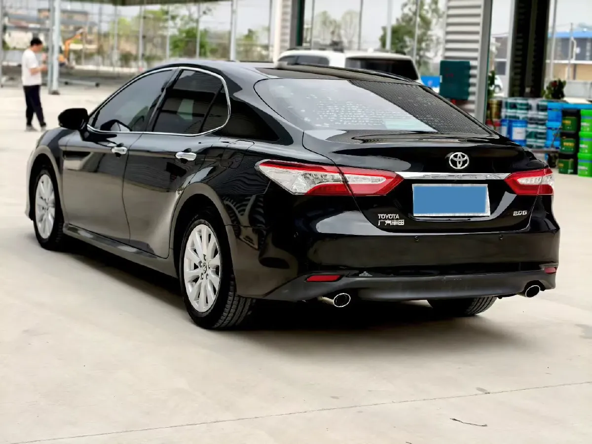 2018 Toyota Camry 2.0L 169HP L4 6AT,autocango,china used car exporter,china ev exporter,chinese used car exporter,chinese used ev exporter