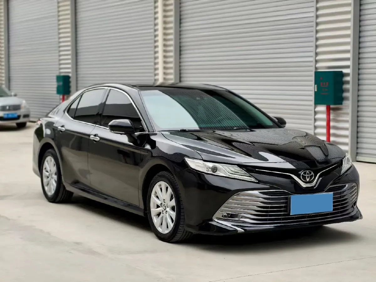 2018 Toyota Camry 2.0L 169HP L4 6AT,autocango,china used car exporter,china ev exporter,chinese used car exporter,chinese used ev exporter