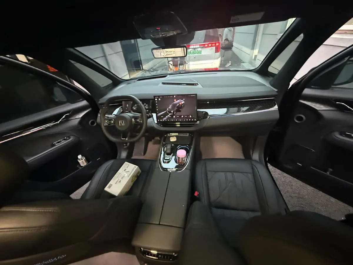 2024 Zeekr 009 BEV 140KWH,autocango,china used car exporter,china ev exporter,chinese used car exporter,chinese used ev exporter