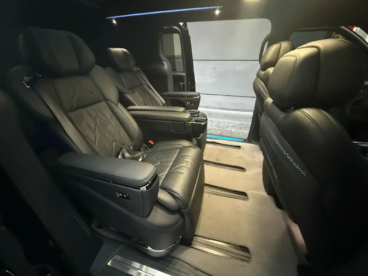 2024 Zeekr 009 BEV 140KWH,autocango,china used car exporter,china ev exporter,chinese used car exporter,chinese used ev exporter