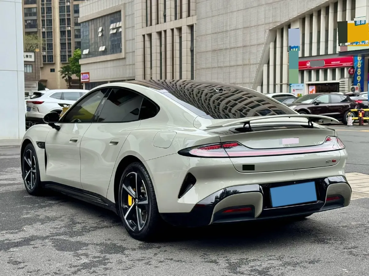 2024 MI SU7 BEV 101KWH,autocango,china used car exporter,china ev exporter,chinese used car exporter,chinese used ev exporter