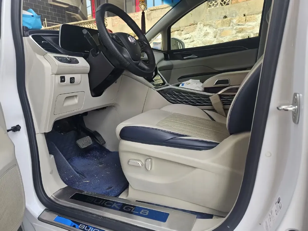 2021 Buick GL8 2.0T 237HP L4 9AT,autocango,china used car exporter,china ev exporter,chinese used car exporter,chinese used ev exporter