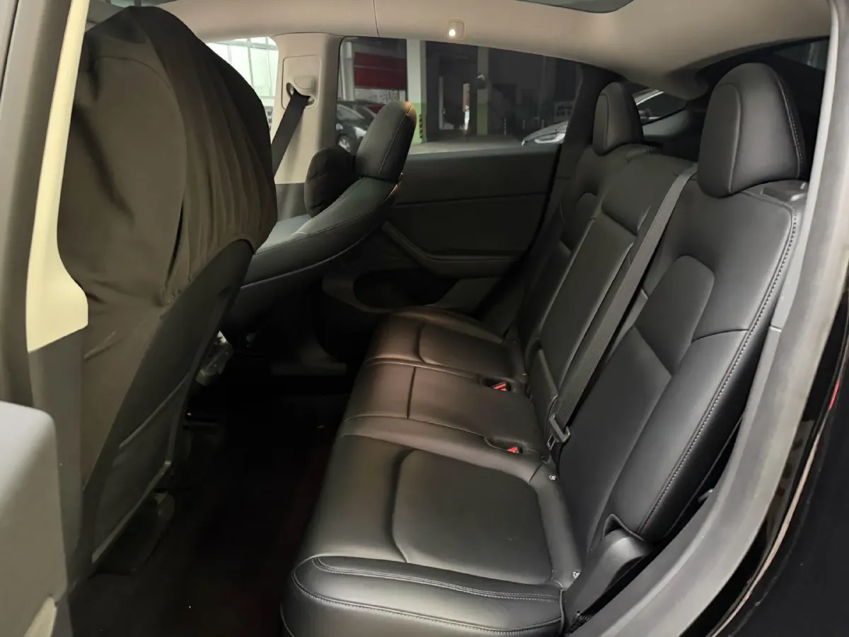 2022 Tesla Model Y BEV 60KWH,autocango,china used car exporter,china ev exporter,chinese used car exporter,chinese used ev exporter