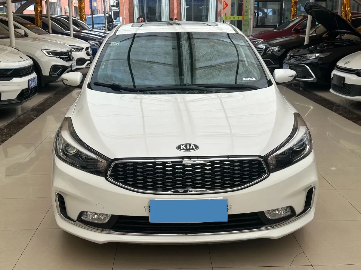 2017 Kia K3 1.6L 128HP L4 6AT,autocango,china used car exporter,china ev exporter,chinese used car exporter,chinese used ev exporter