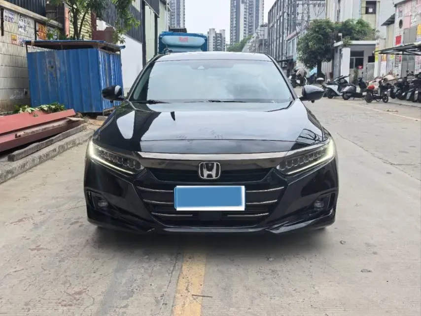 2022 Honda Accord 1.5T 194HP L4 CVT,autocango,china used car exporter,china ev exporter,chinese used car exporter,chinese used ev exporter