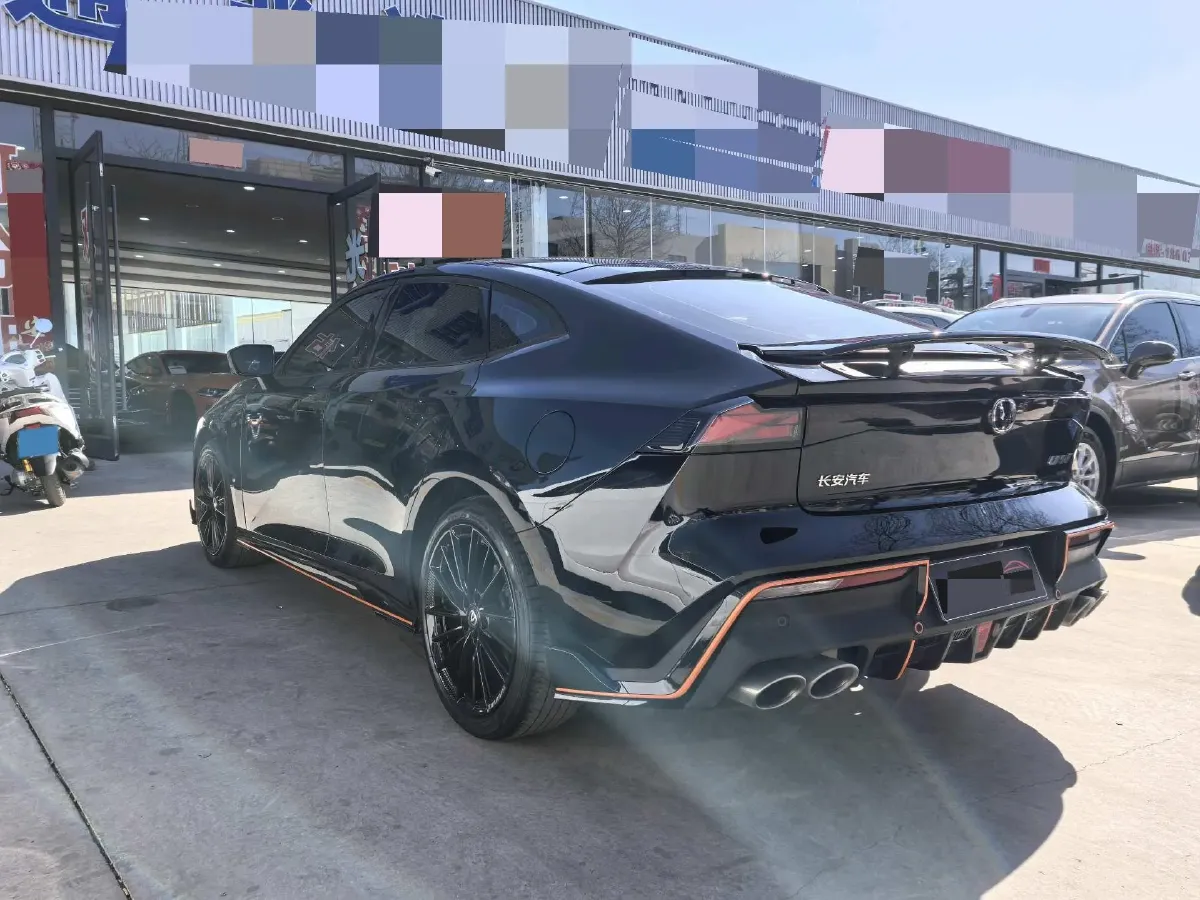 2022 ChangAn UNI-V 1.5T 188HP L4 7DCT,autocango,china used car exporter,china ev exporter,chinese used car exporter,chinese used ev exporter