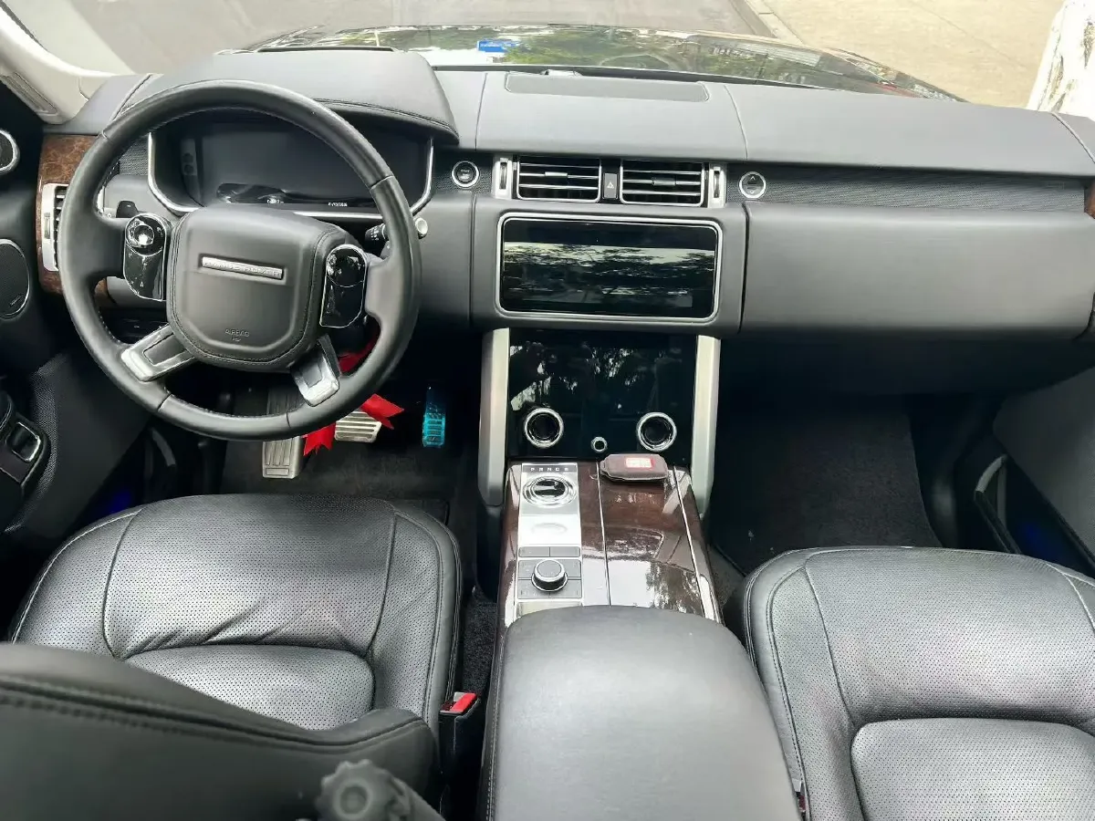 2020 Land Rover Range Rover 3.0T 400HP L6 8AT,autocango,china used car exporter,china ev exporter,chinese used car exporter,chinese used ev exporter