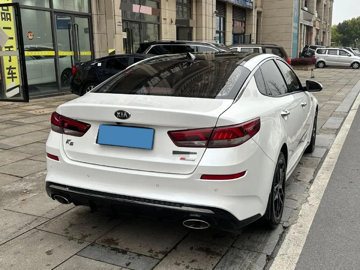 2019 Kia K5 2.0L 161HP L4 6AT,autocango,china used car exporter,china ev exporter,chinese used car exporter,chinese used ev exporter