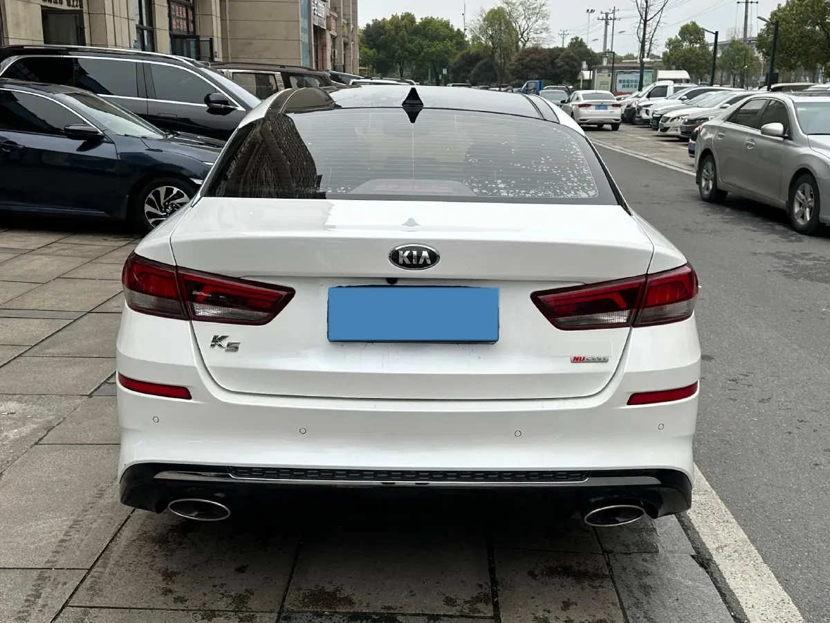 2019 Kia K5 2.0L 161HP L4 6AT,autocango,china used car exporter,china ev exporter,chinese used car exporter,chinese used ev exporter