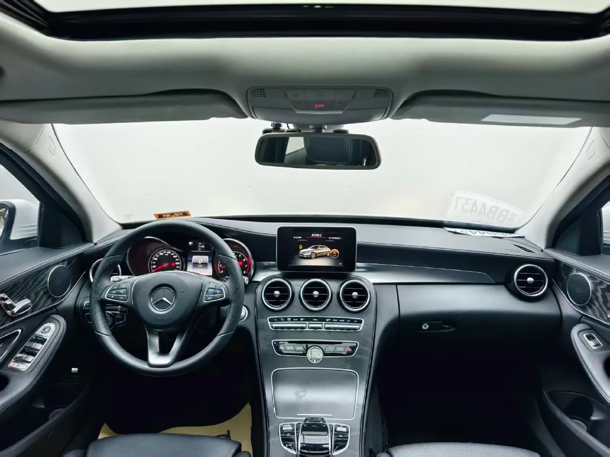 2022 Mercedes-Benz C Class 1.5T 170HP L4 9AT,autocango,china used car exporter,china ev exporter,chinese used car exporter,chinese used ev exporter