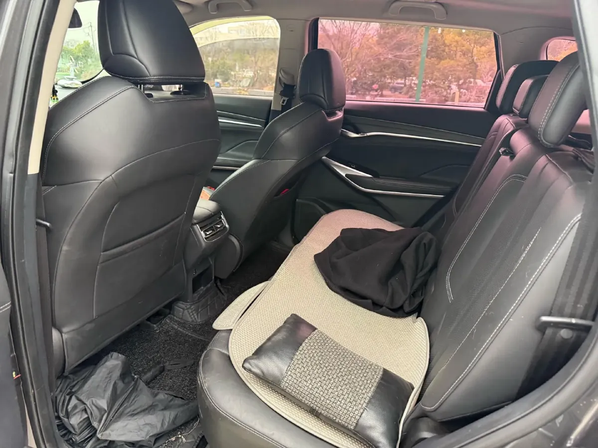 2020 ChangAn CS75 Plus 1.5T 178HP L4 6AT,autocango,china used car exporter,china ev exporter,chinese used car exporter,chinese used ev exporter