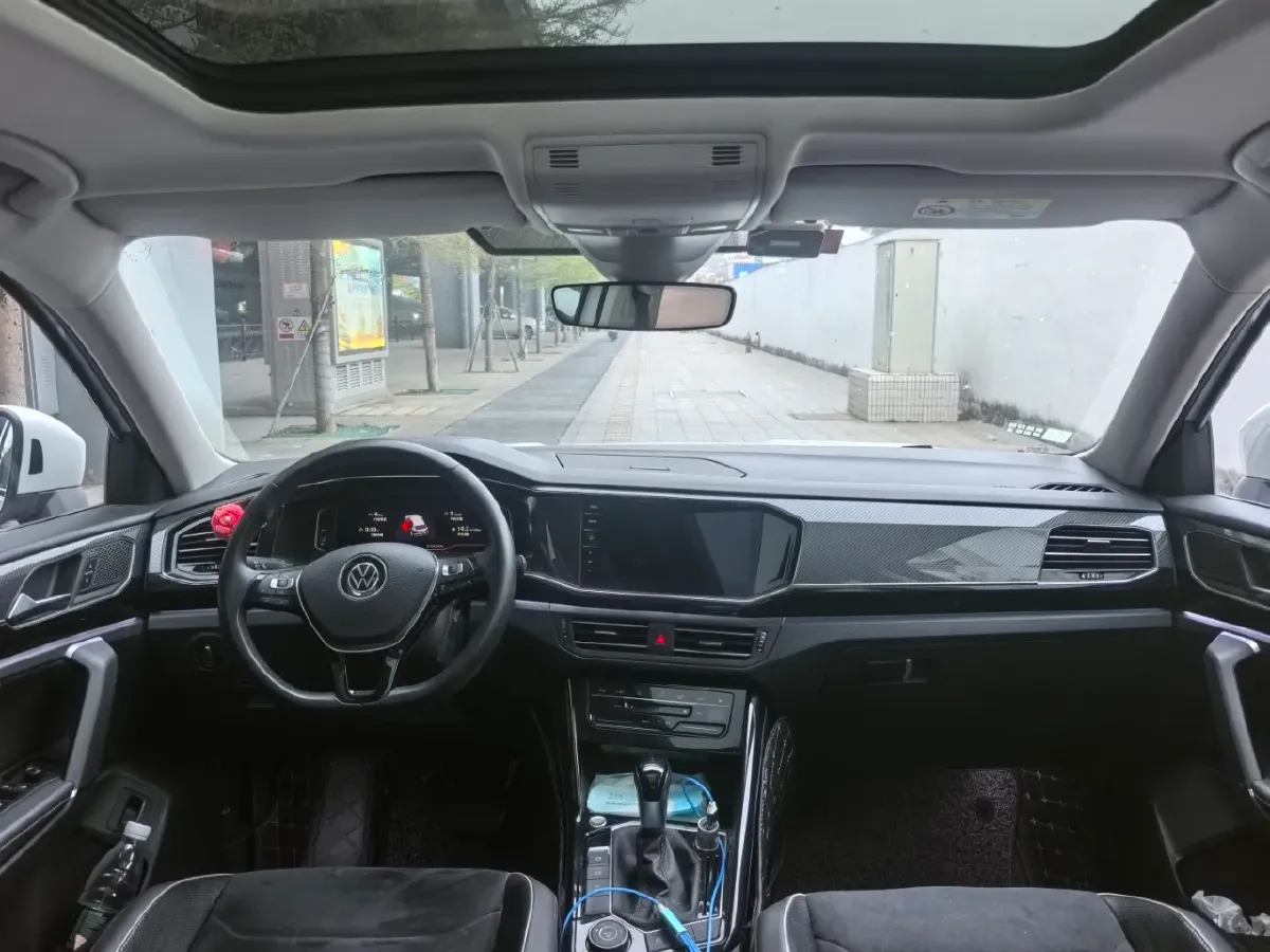 2022 Volkswagen Tayron 2.0T 220HP L4 7DCT,autocango,china used car exporter,china ev exporter,chinese used car exporter,chinese used ev exporter