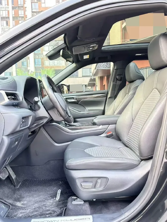 2021 Toyota Crown Kluger 2.5L 192HP L4 E-CVT Hybrid,autocango,china used car exporter,china ev exporter,chinese used car exporter,chinese used ev exporter