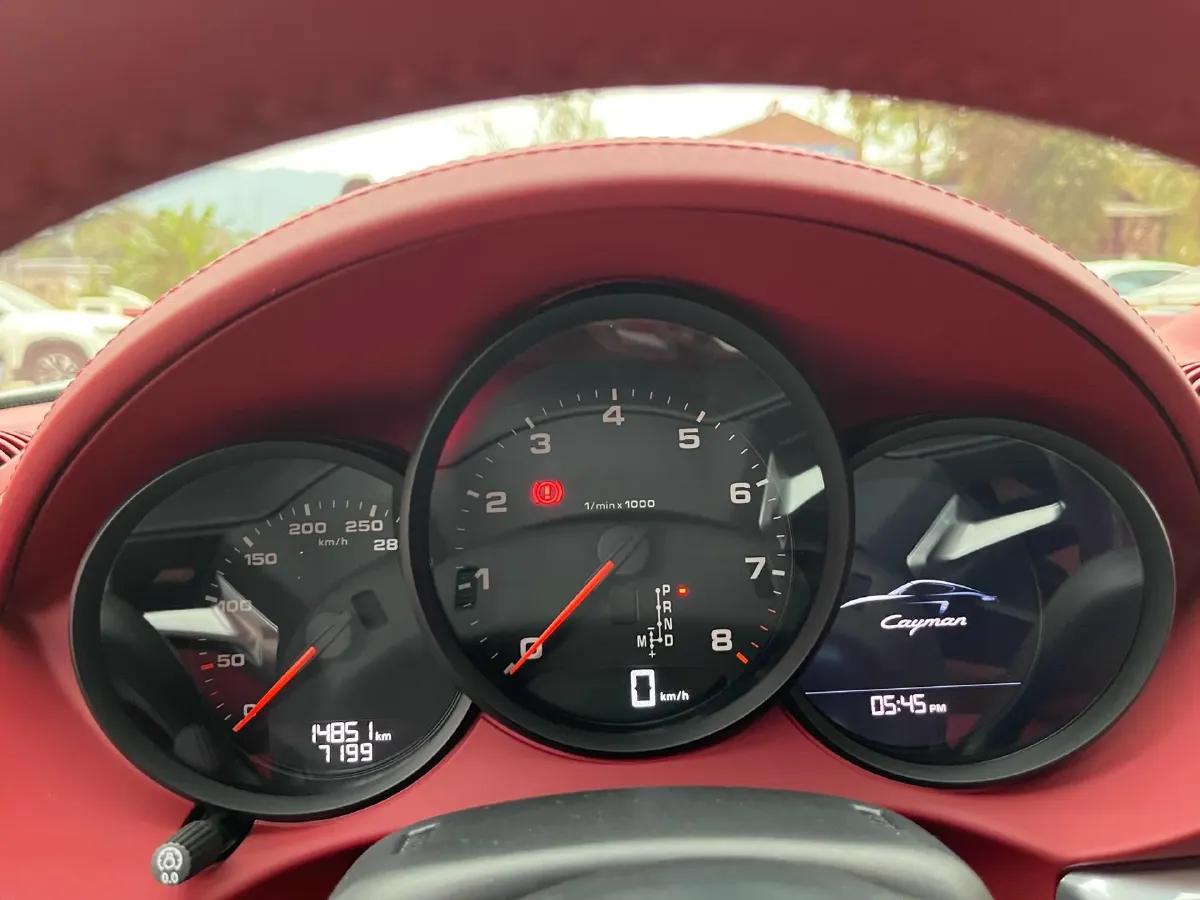 2023 Porsche 718 2.0T 250HP H4 7DCT,autocango,china used car exporter,china ev exporter,chinese used car exporter,chinese used ev exporter