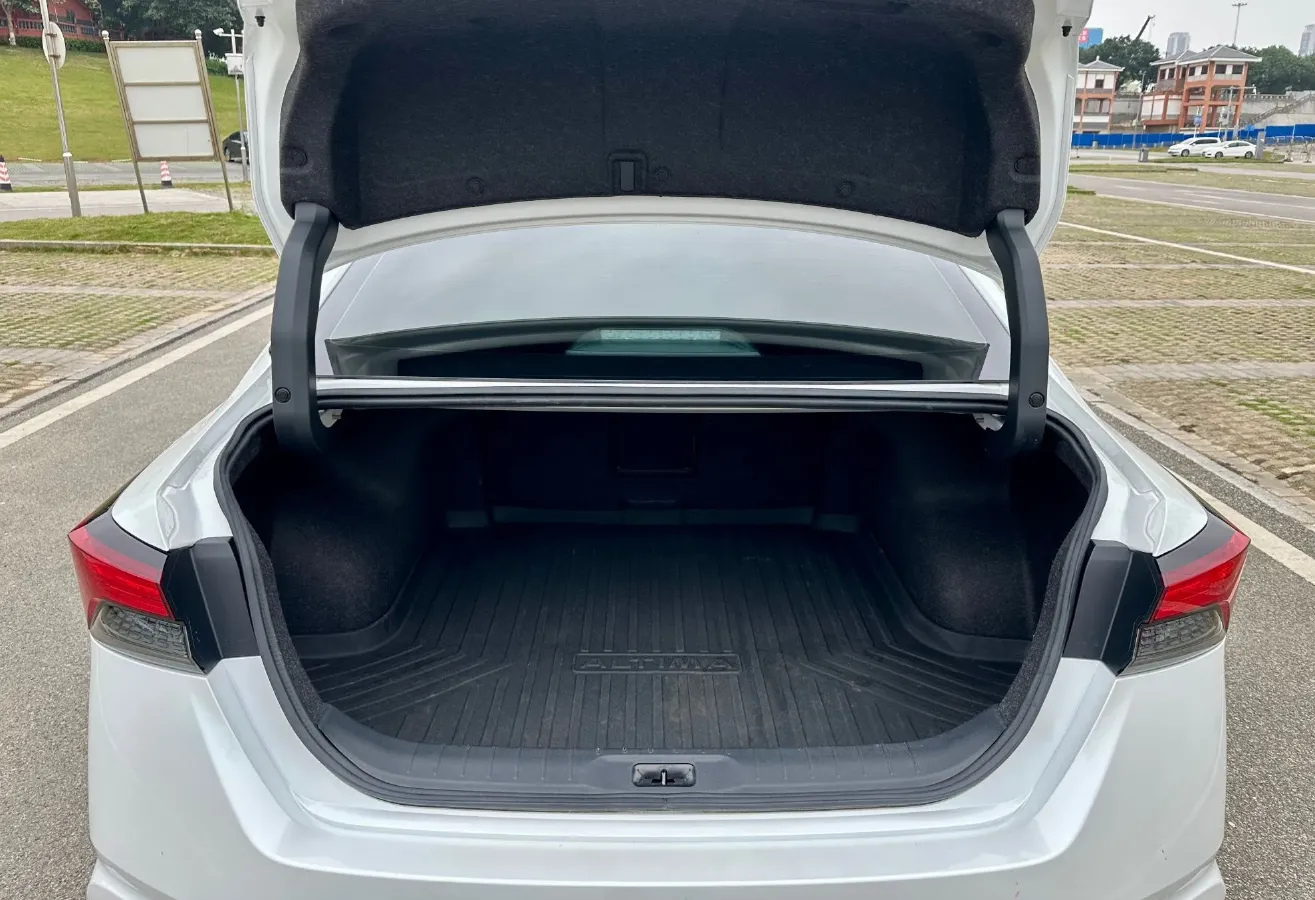 2024 Nissan Teana 2.0L 156HP L4 CVT,autocango,china used car exporter,china ev exporter,chinese used car exporter,chinese used ev exporter