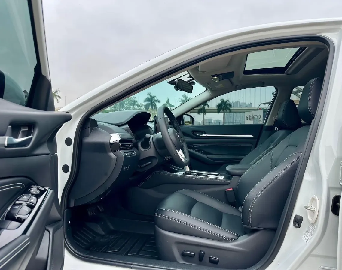 2024 Nissan Teana 2.0L 156HP L4 CVT,autocango,china used car exporter,china ev exporter,chinese used car exporter,chinese used ev exporter