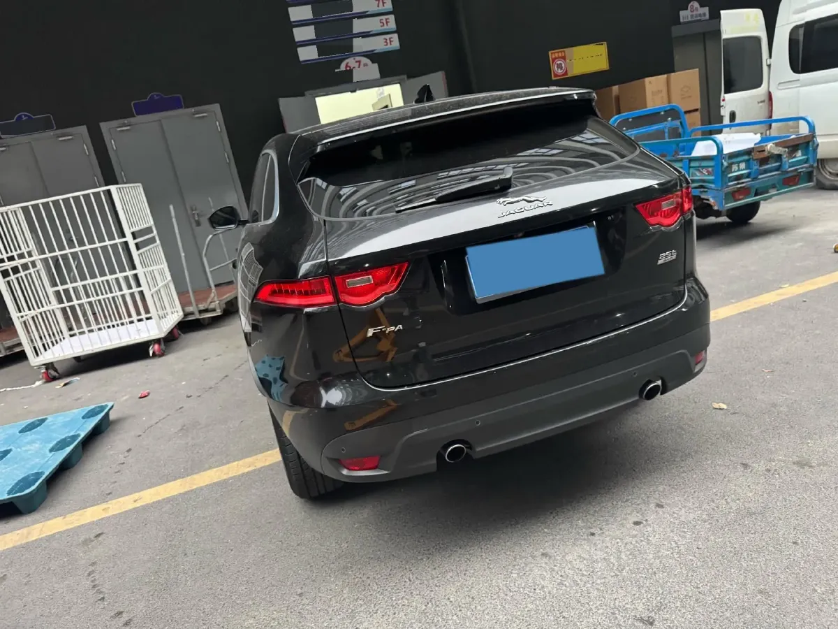 2020 Jaguar F-PACE 2.0T 250HP L4 8AT,autocango,china used car exporter,china ev exporter,chinese used car exporter,chinese used ev exporter