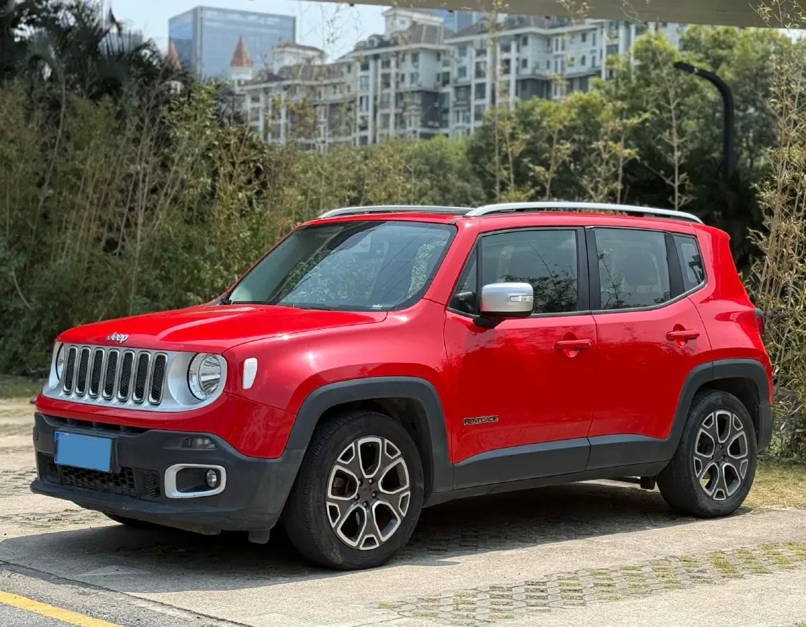 2017 Jeep Renegade 1.4T 150HP L4 7DCT,autocango,china used car exporter,china ev exporter,chinese used car exporter,chinese used ev exporter