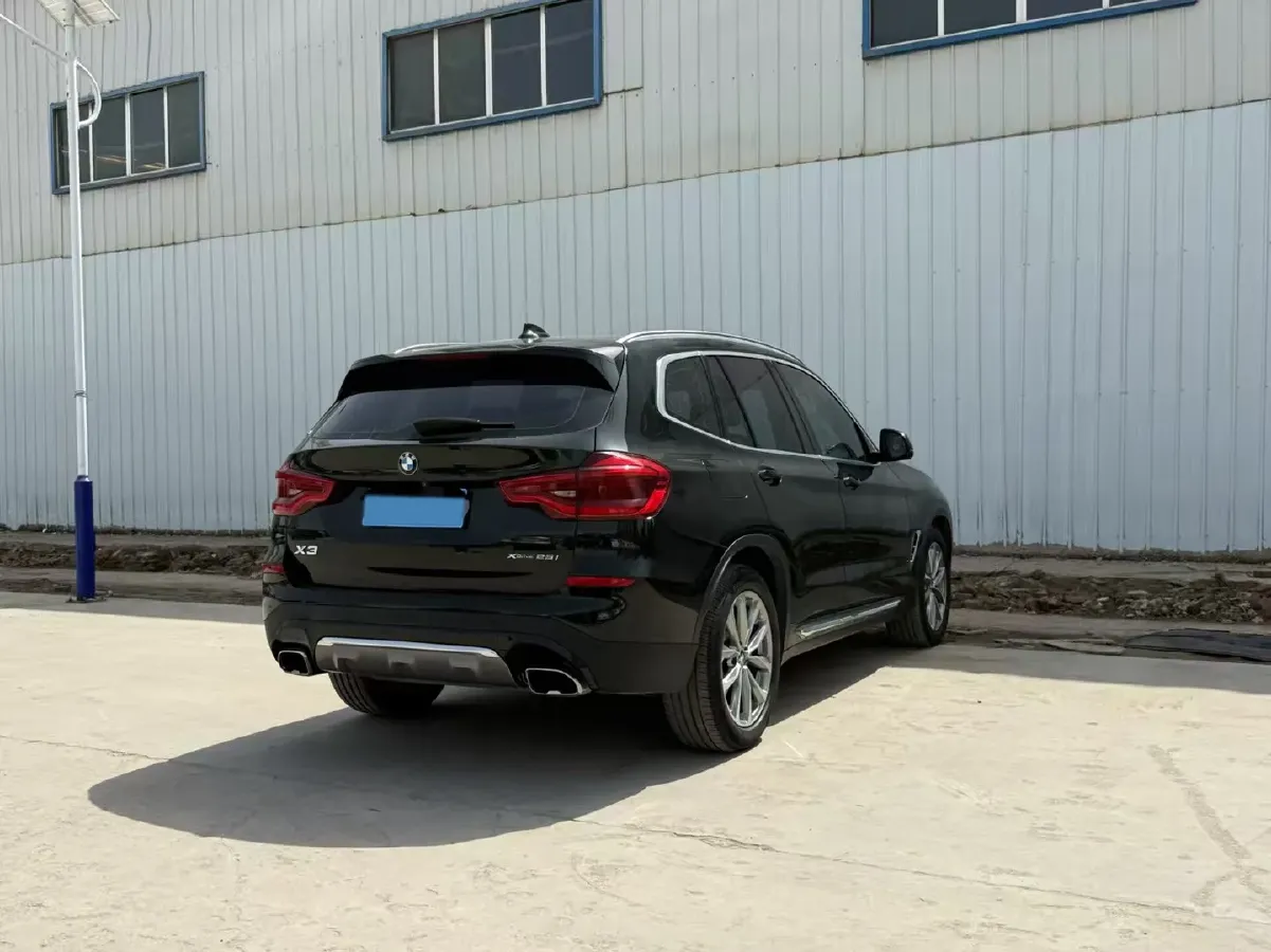 2020 BMW X3 2.0T 184HP L4 8AT,autocango,china used car exporter,china ev exporter,chinese used car exporter,chinese used ev exporter