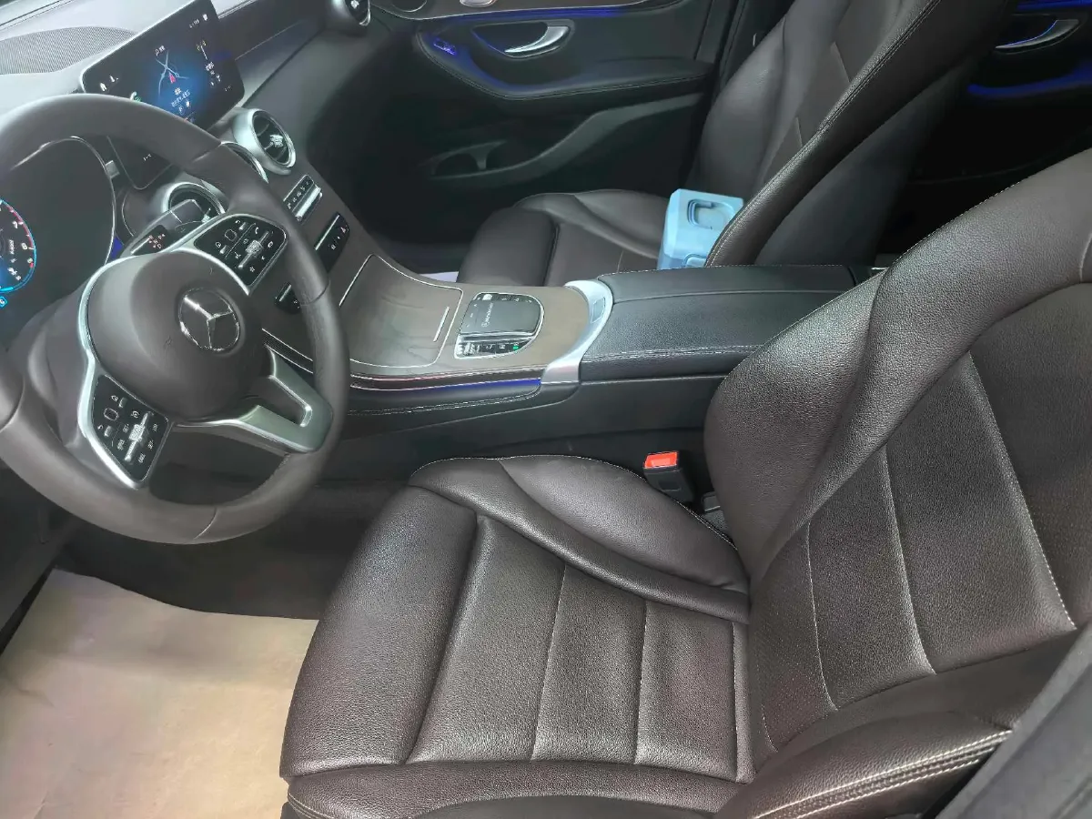 2020 Mercedes-Benz GLC Class 2.0T 258HP L4 9AT,autocango,china used car exporter,china ev exporter,chinese used car exporter,chinese used ev exporter