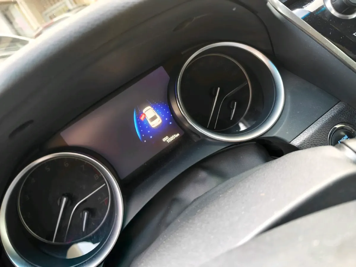 2018 Toyota Camry 2.5L 209HP L4 8AT,autocango,china used car exporter,china ev exporter,chinese used car exporter,chinese used ev exporter