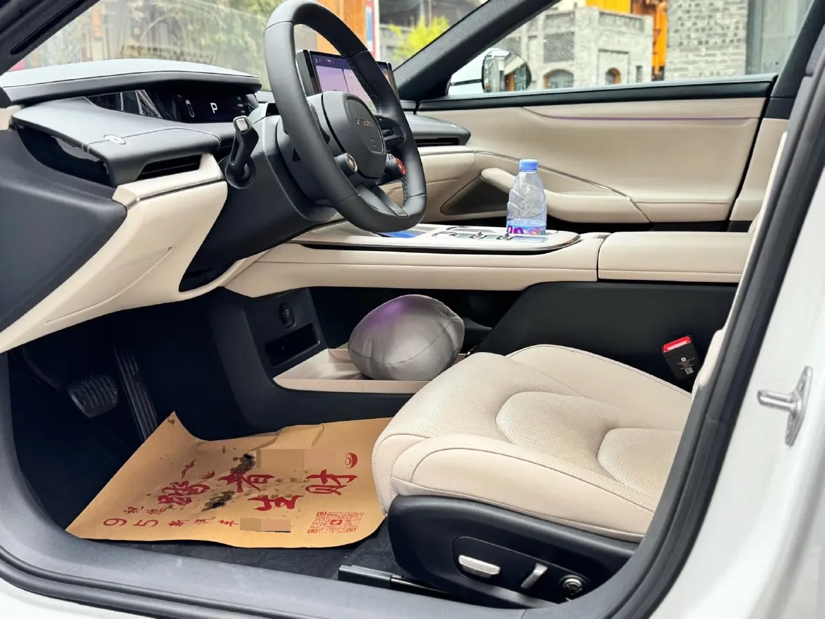 2024 MI SU7 BEV 73.6KWH,autocango,china used car exporter,china ev exporter,chinese used car exporter,chinese used ev exporter