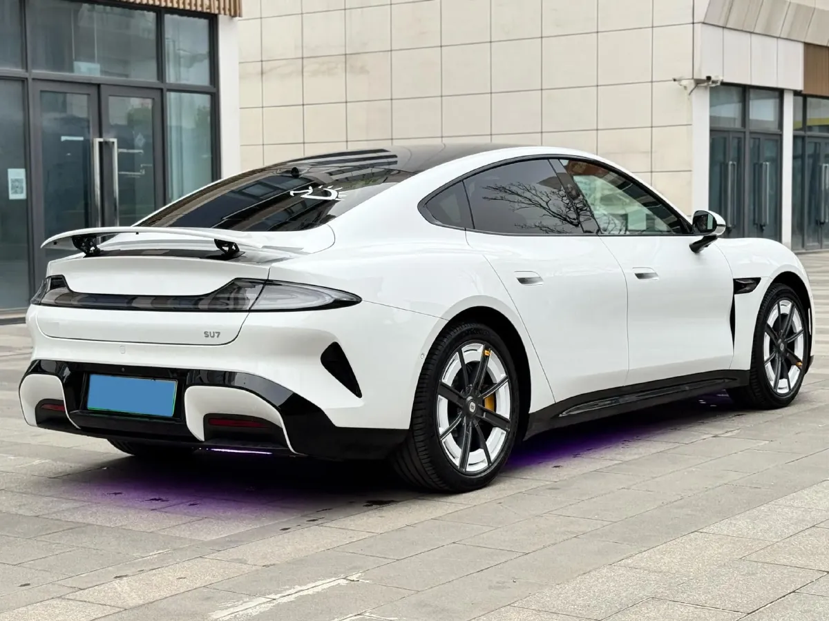 2024 MI SU7 BEV 73.6KWH,autocango,china used car exporter,china ev exporter,chinese used car exporter,chinese used ev exporter