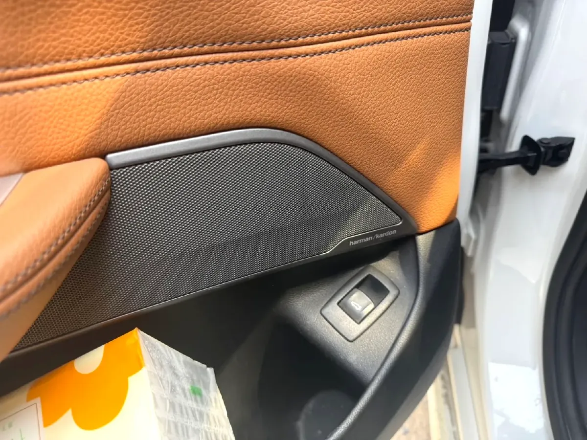 2020 BMW 6 Series GT 2.0T 258HP L4 8AT,autocango,china used car exporter,china ev exporter,chinese used car exporter,chinese used ev exporter