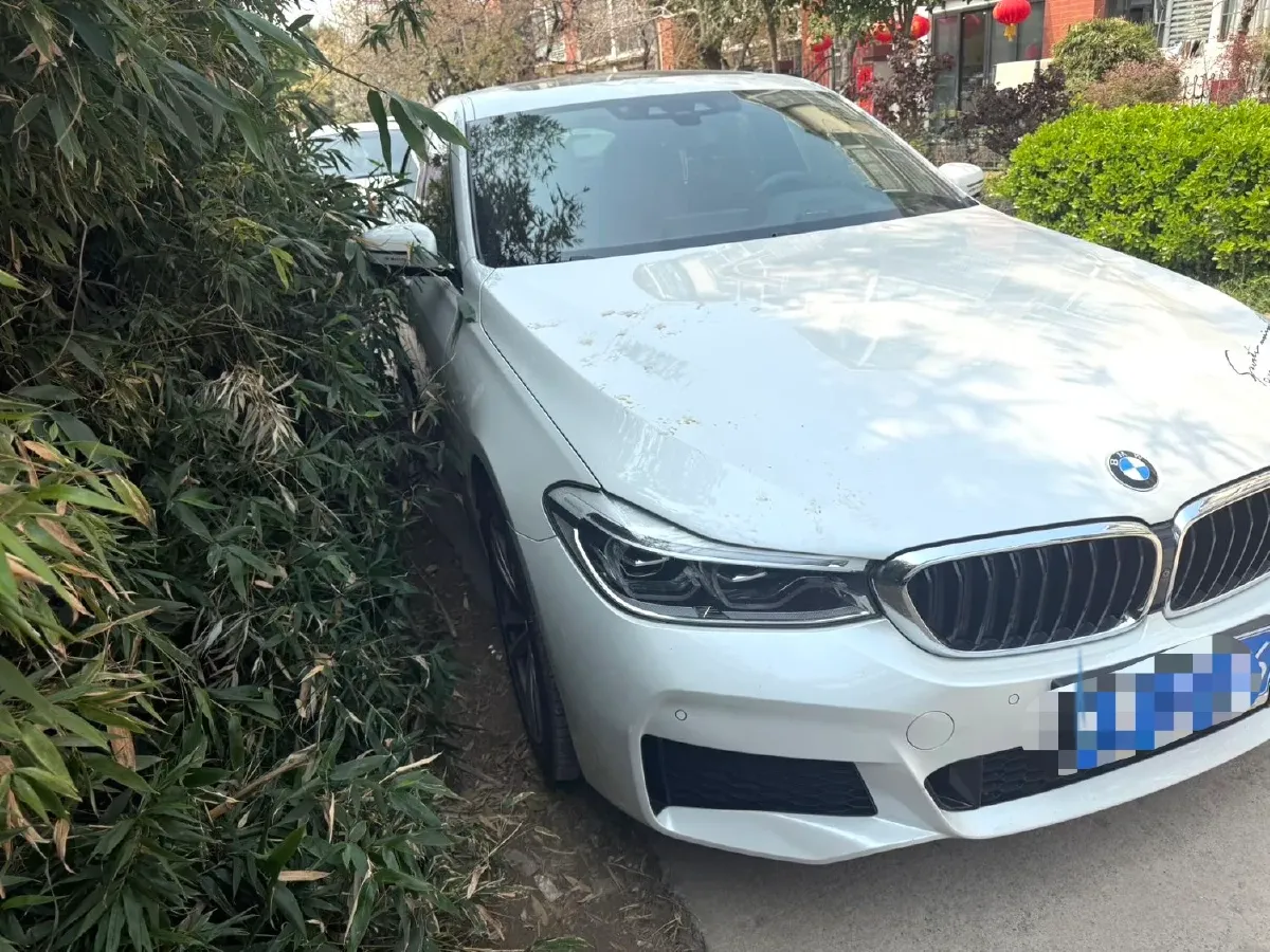 2020 BMW 6 Series GT 2.0T 258HP L4 8AT,autocango,china used car exporter,china ev exporter,chinese used car exporter,chinese used ev exporter