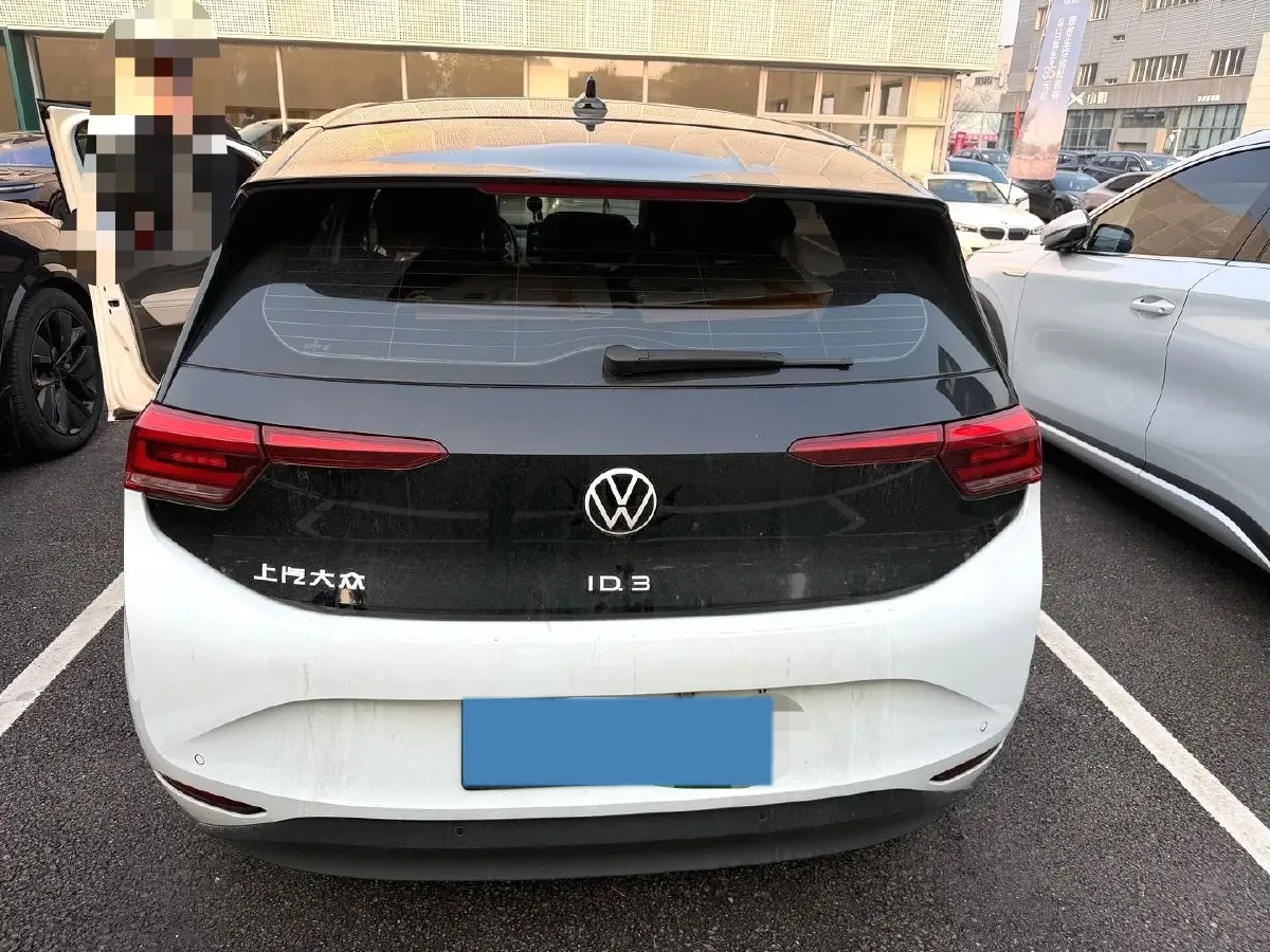 2022 Volkswagen ID.3 BEV 57.3KWH,autocango,china used car exporter,china ev exporter,chinese used car exporter,chinese used ev exporter