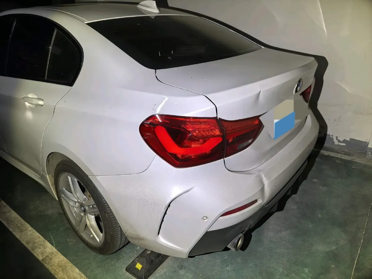 2021 BMW 1 Series 1.5T 140HP L3 7DCT,autocango,china used car exporter,china ev exporter,chinese used car exporter,chinese used ev exporter