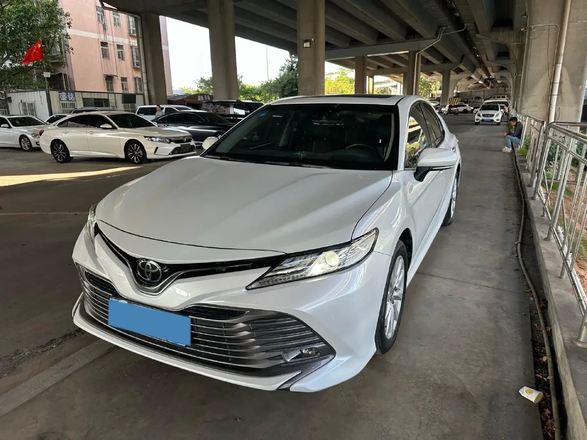 2018 Toyota Camry 2.0L 169HP L4 6AT,autocango,china used car exporter,china ev exporter,chinese used car exporter,chinese used ev exporter