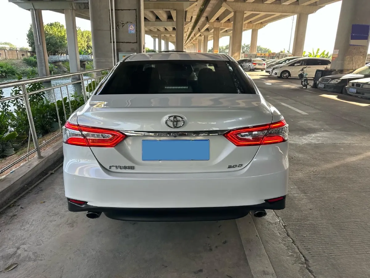 2018 Toyota Camry 2.0L 169HP L4 6AT,autocango,china used car exporter,china ev exporter,chinese used car exporter,chinese used ev exporter
