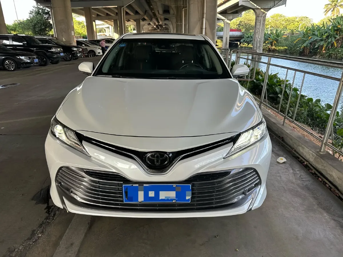 2018 Toyota Camry 2.0L 169HP L4 6AT,autocango,china used car exporter,china ev exporter,chinese used car exporter,chinese used ev exporter