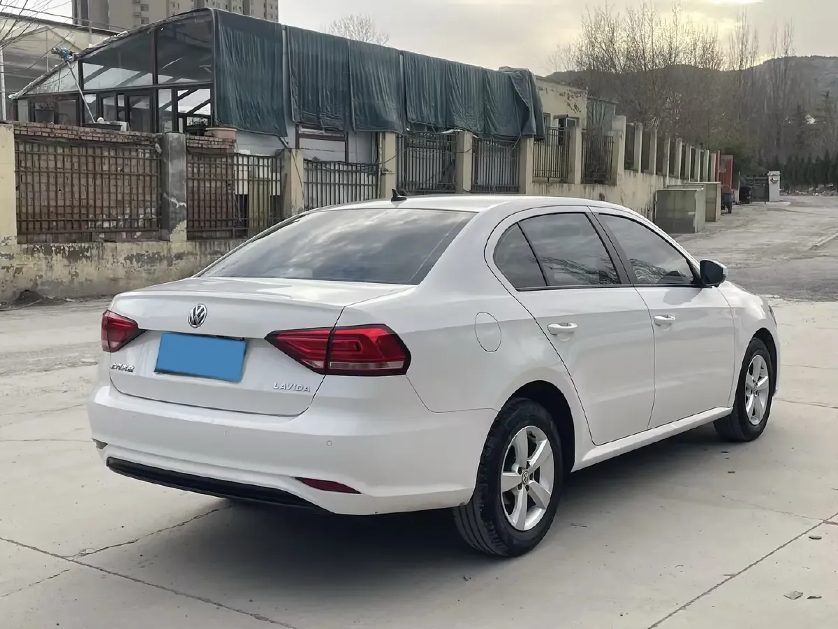 2019 Volkswagen T-Cross 1.5L 113HP L4 6AT,autocango,china used car exporter,china ev exporter,chinese used car exporter,chinese used ev exporter