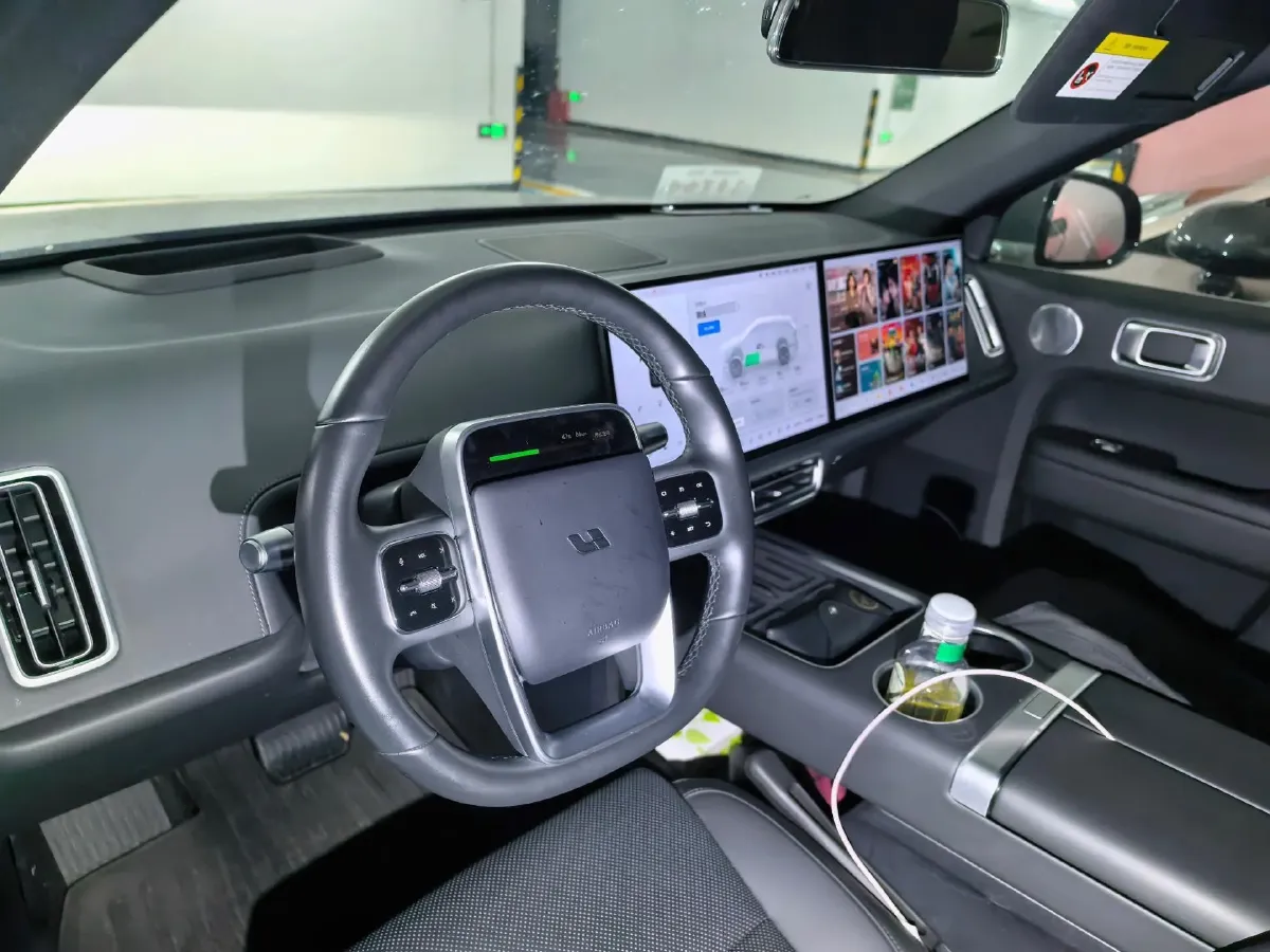 2024 Li L6 Range Extended 154HP L4 REEV 36.8KWH,autocango,china used car exporter,china ev exporter,chinese used car exporter,chinese used ev exporter