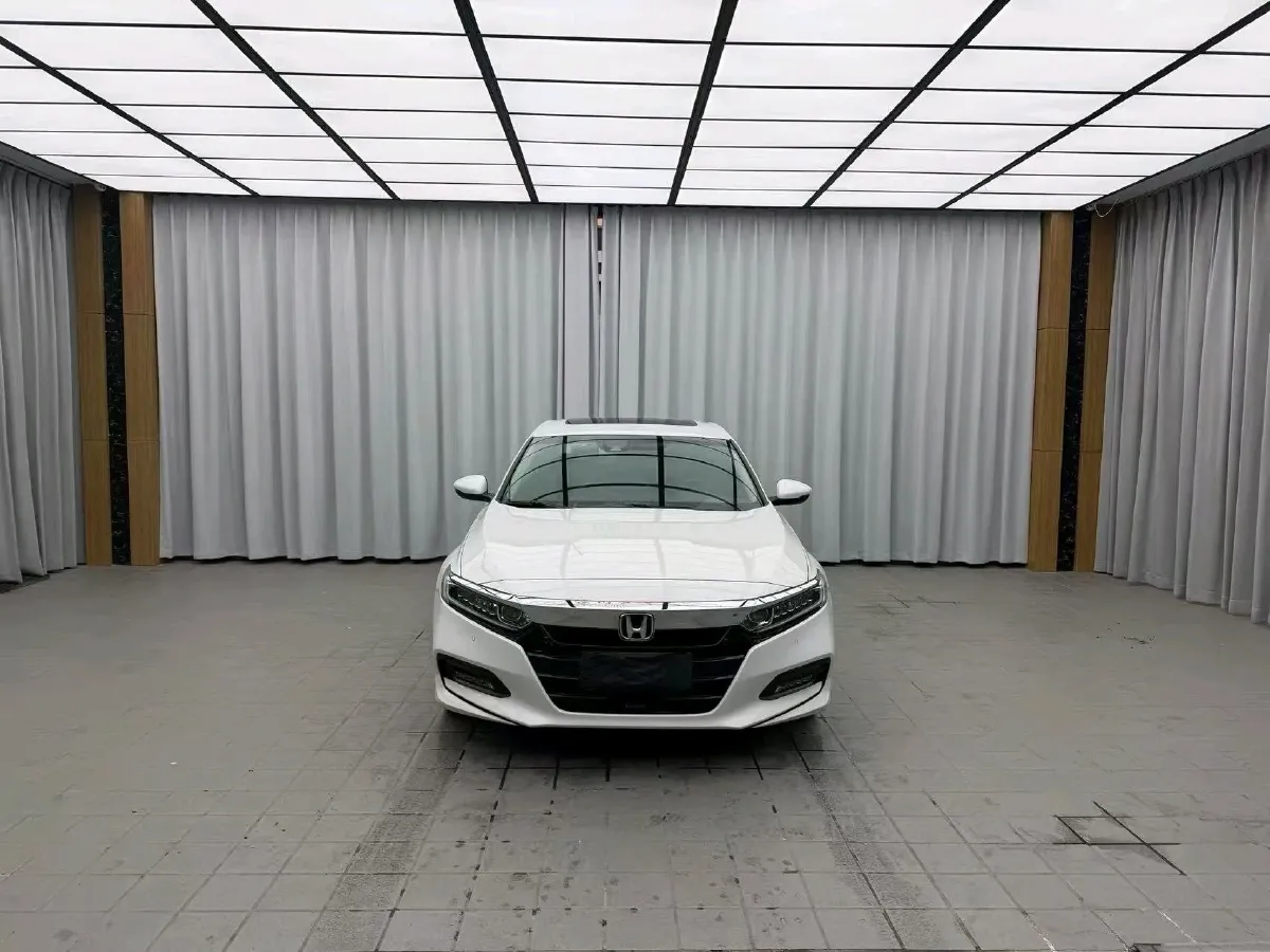 2018 Honda Accord 1.5T 194HP L4 CVT,autocango,china used car exporter,china ev exporter,chinese used car exporter,chinese used ev exporter