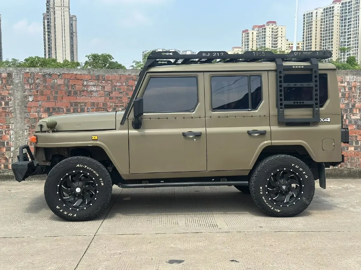 2020 BAW 212 2.4T 211HP L4 6MT,autocango,china used car exporter,china ev exporter,chinese used car exporter,chinese used ev exporter