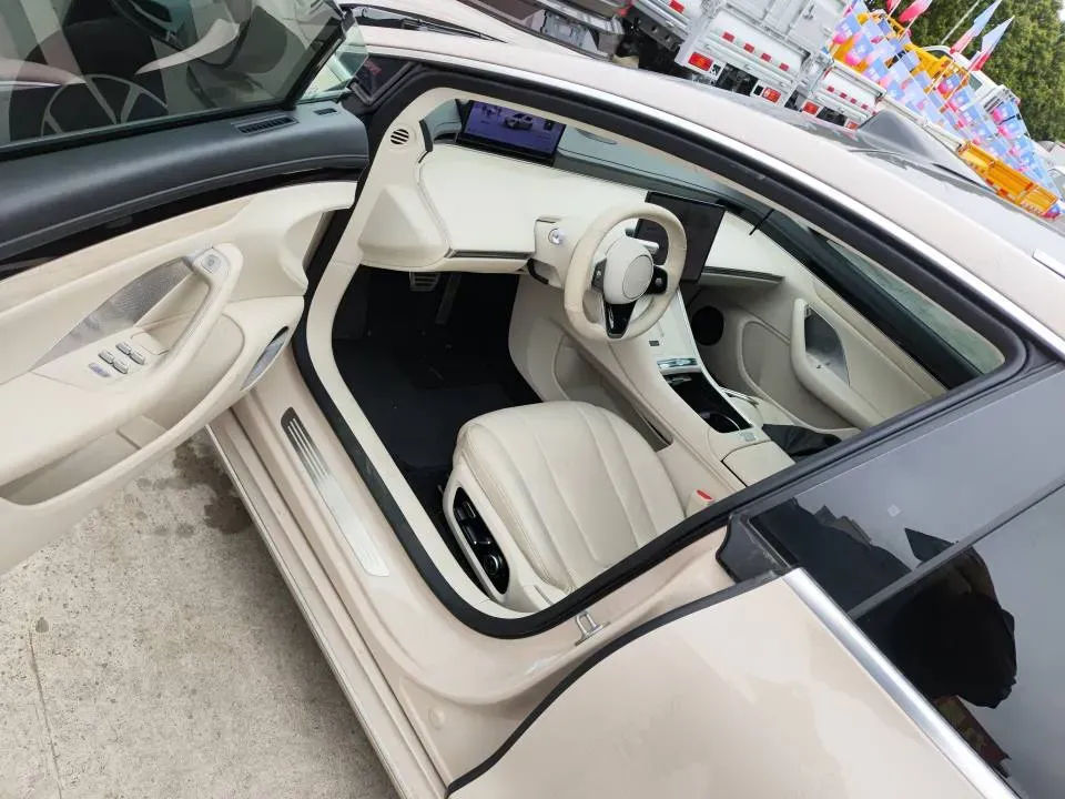 2025 Luxeed S7 BEV 100KWH,autocango,china used car exporter,china ev exporter,chinese used car exporter,chinese used ev exporter