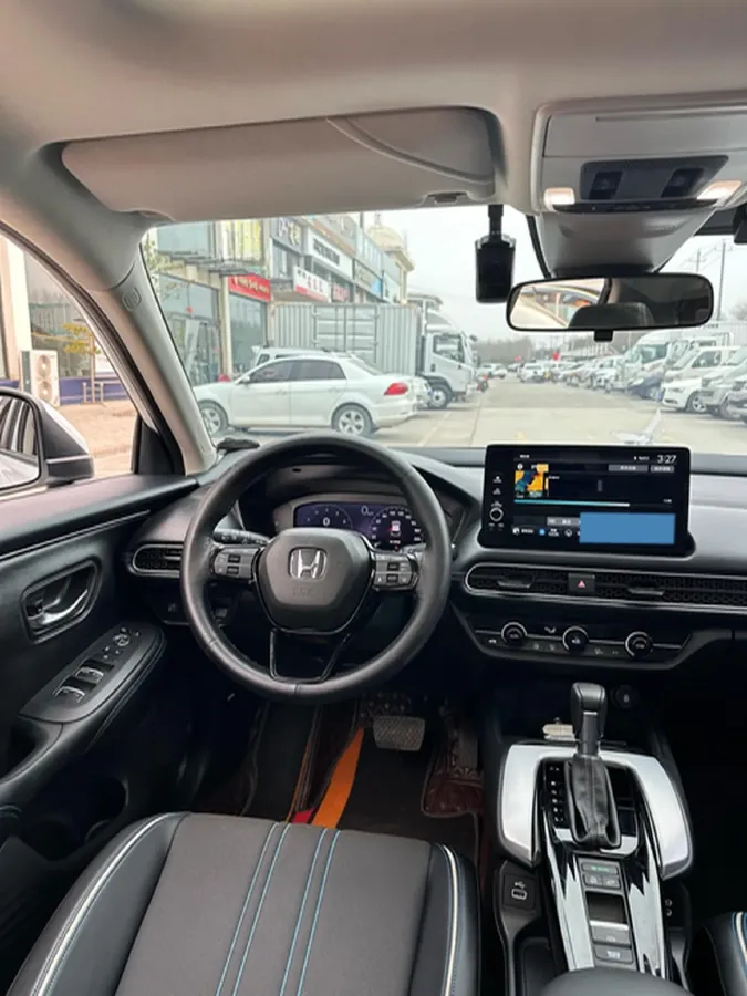 2023 Honda HR-V 1.5T 182HP L4 CVT,autocango,china used car exporter,china ev exporter,chinese used car exporter,chinese used ev exporter