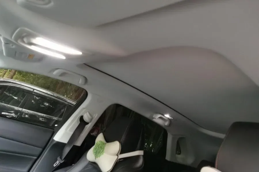 2021 ChangAn UNI-K 2.0T 233HP L4 8AT,autocango,china used car exporter,china ev exporter,chinese used car exporter,chinese used ev exporter